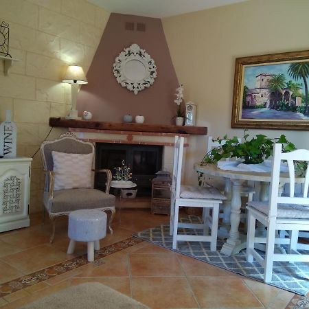 Laurel De La Reina Bed & Breakfast - Boutique La Zubia  Zewnętrze zdjęcie