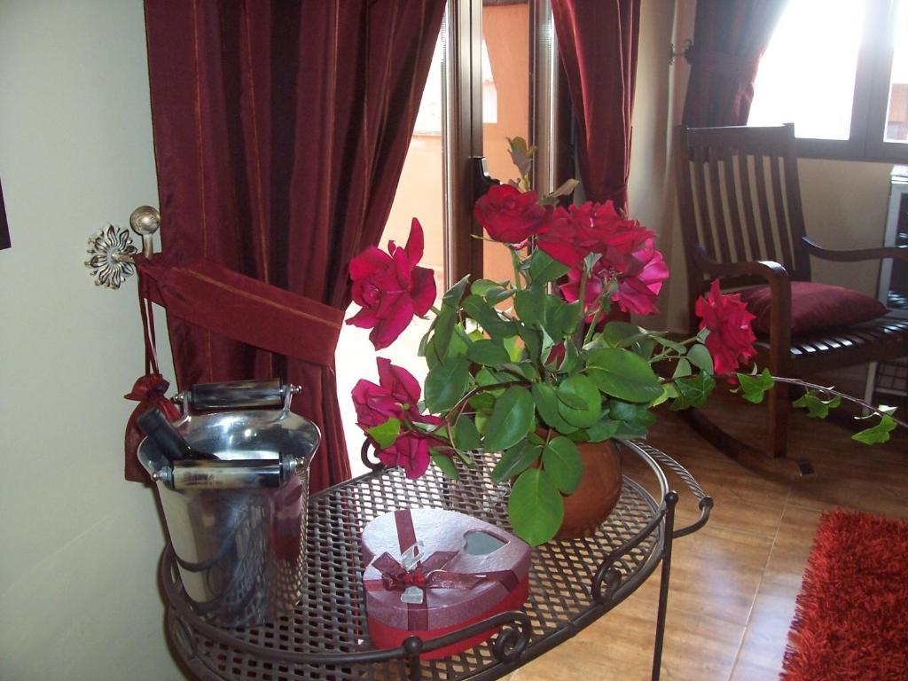 Laurel De La Reina Bed & Breakfast - Boutique La Zubia  Zewnętrze zdjęcie