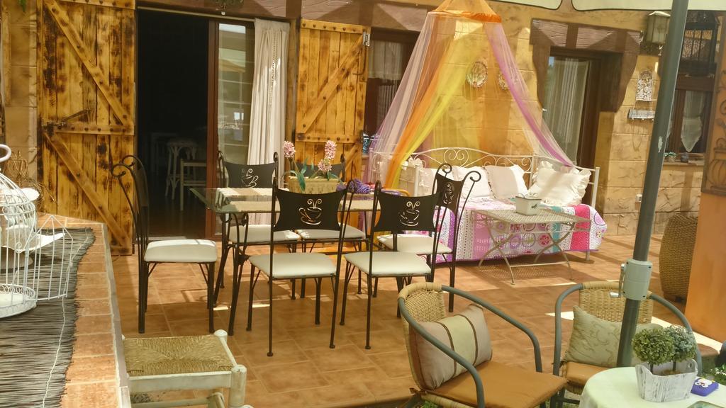 Laurel De La Reina Bed & Breakfast - Boutique La Zubia  Zewnętrze zdjęcie