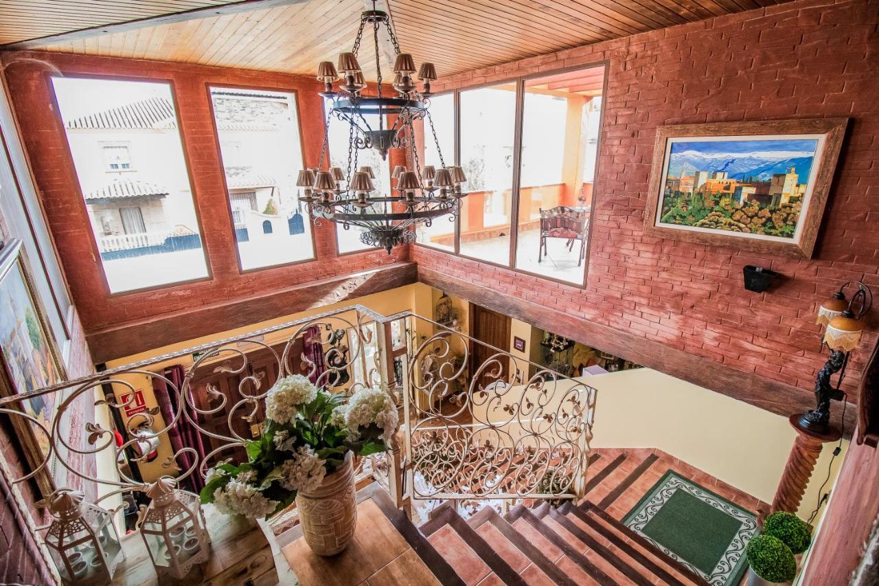 Laurel De La Reina Bed & Breakfast - Boutique La Zubia  Zewnętrze zdjęcie